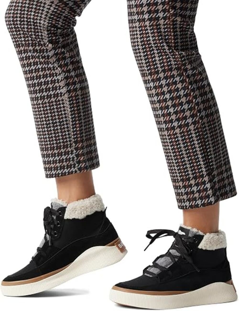 Sorel Out 'N About IV Mid Sneakers Womens 8.5 Black/Sea Salt Waterproof Mid Top - Picture 1 of 15